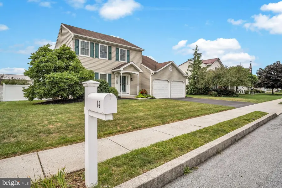 14 Blue Spruce Dr, Enola, PA 17025 - #2