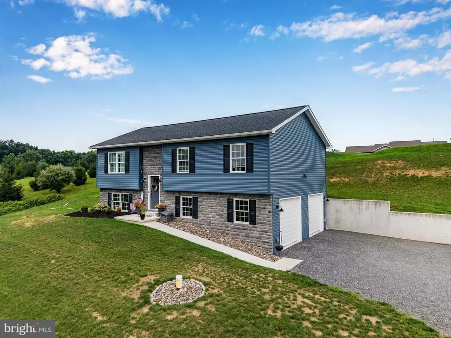 186 Brick Church Rd, Newville, PA 17241 - #2