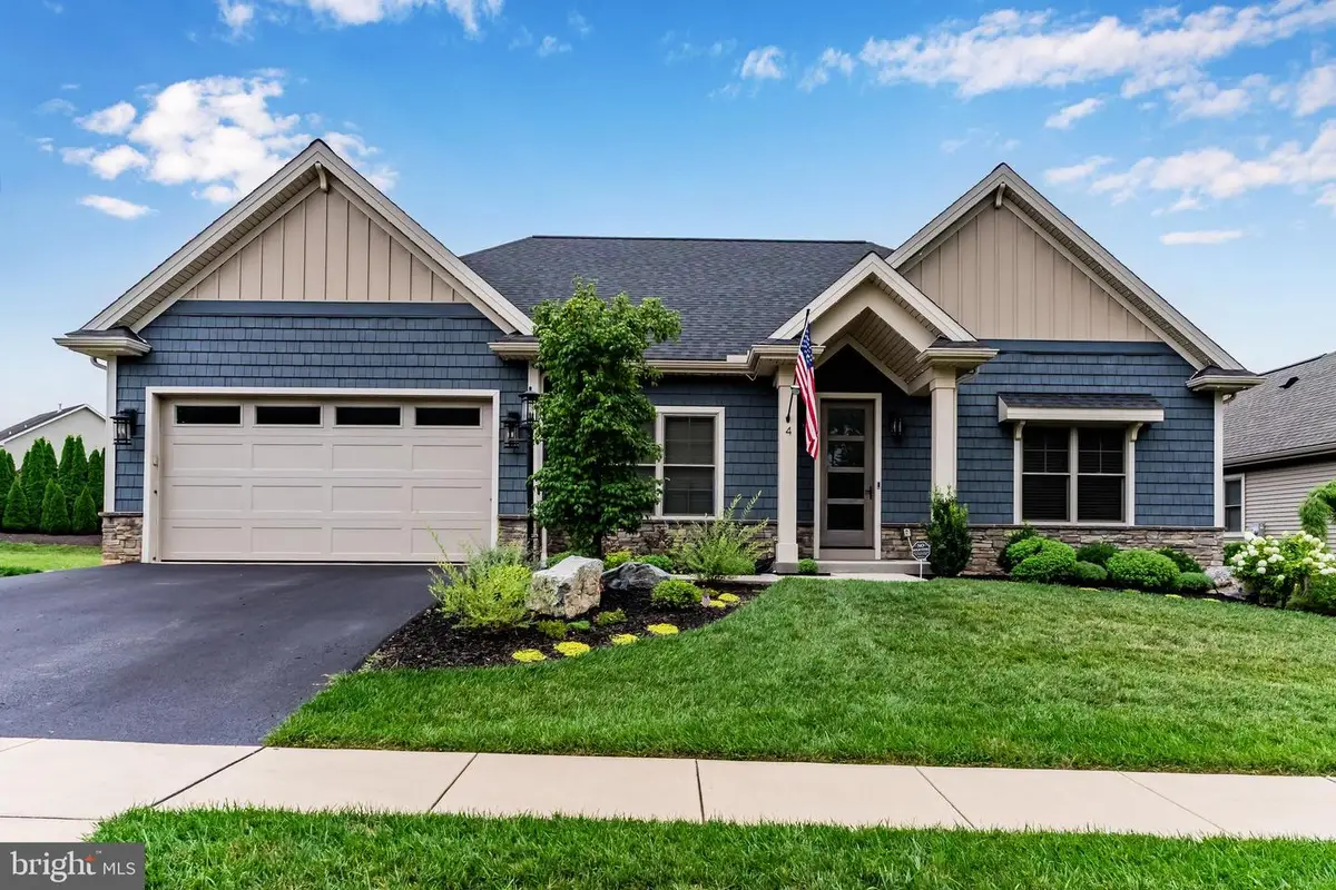 4 Jackson Ct, Mechanicsburg, PA 17050 - #1