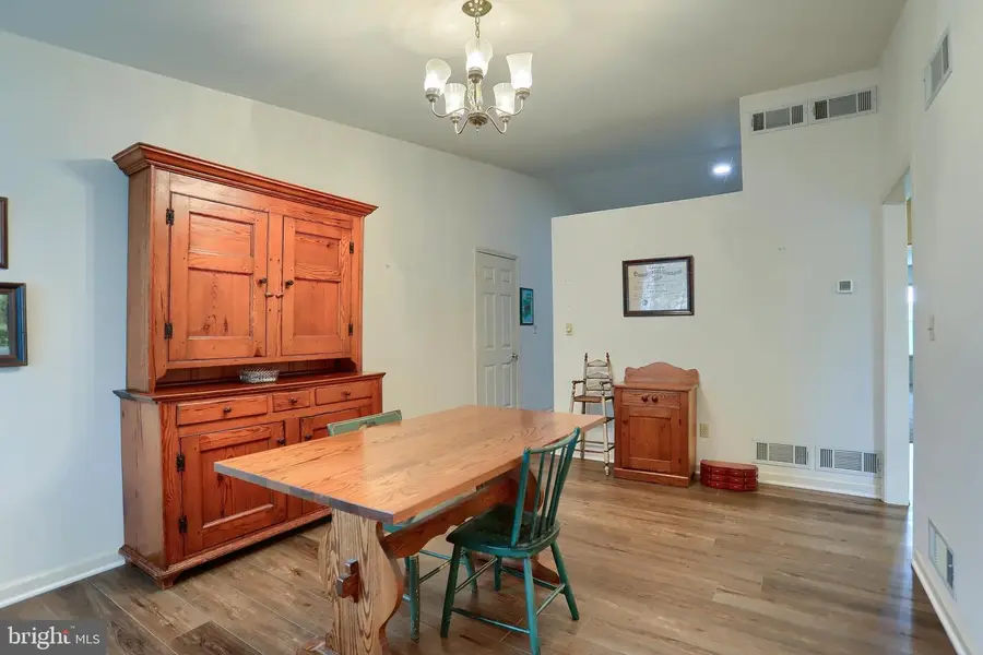 1 Thornhill Ct, Carlisle, PA 17015 - #2