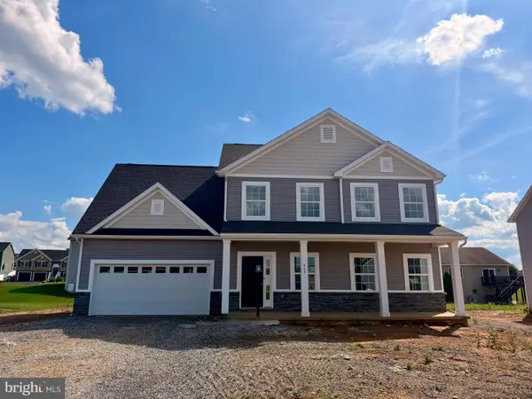 407 E. Clarissa Dr, SHIPPENSBURG, PA 17257