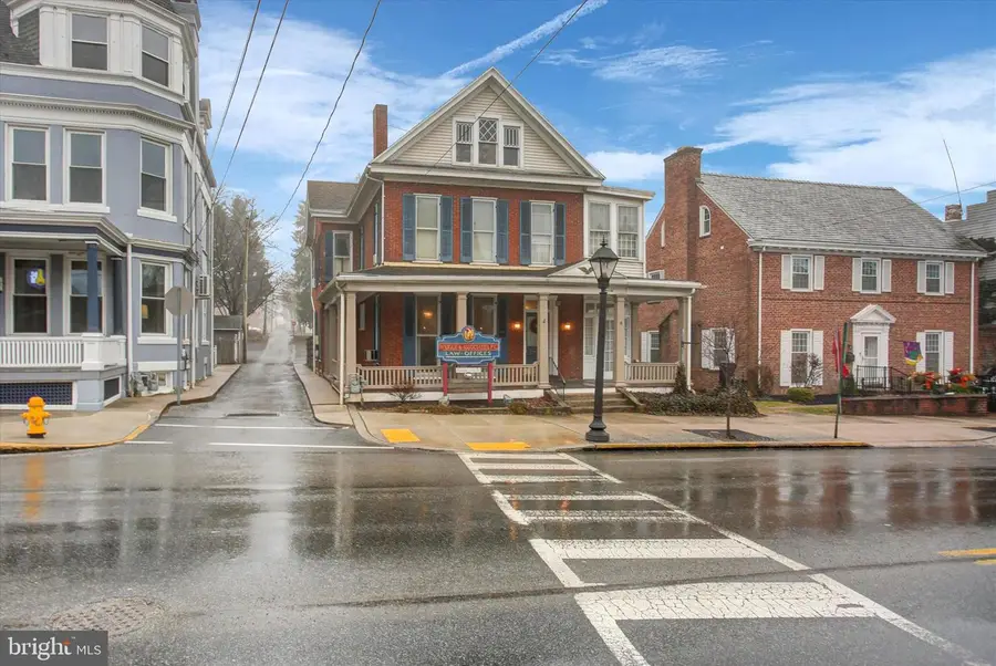 126 E King St, Shippensburg, PA 17257 - #2