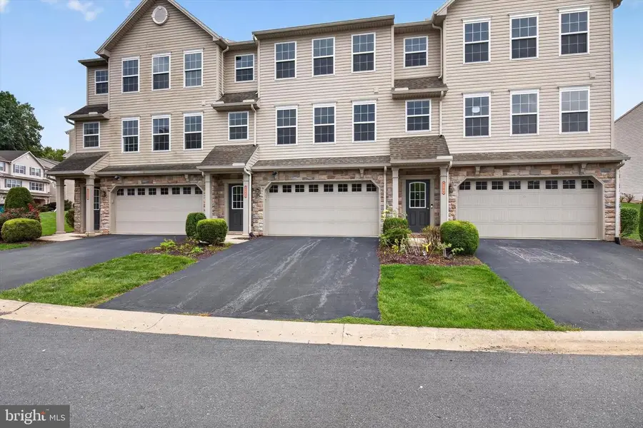 6102 Galleon Dr, Mechanicsburg, PA 17050 - #3