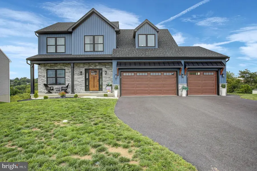 7 Brubacker Dr, Carlisle, PA 17013 - #2