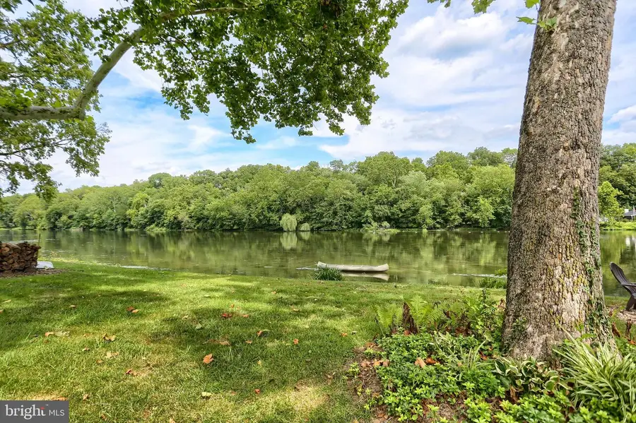 19 Eastgate Dr, Camp Hill, PA 17011 - #3