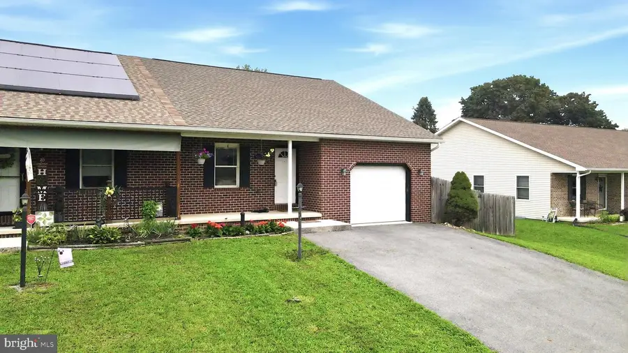 18 Larch, Shippensburg, PA 17257 - #2