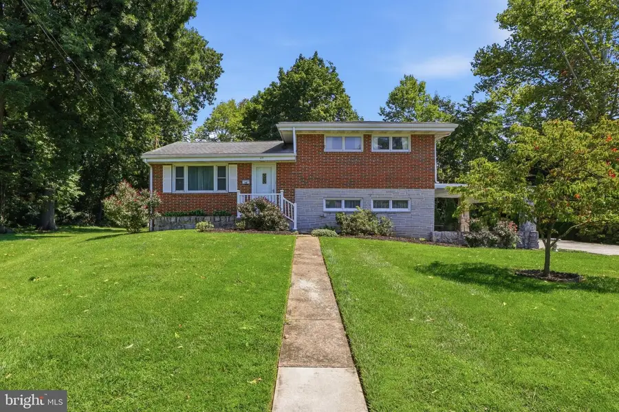 115 Allen Ct, Camp Hill, PA 17011 - #2
