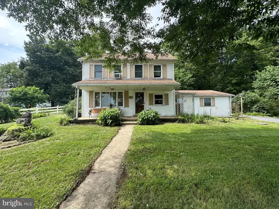 420 Kerrsville Rd, Carlisle, PA 17015 - #2