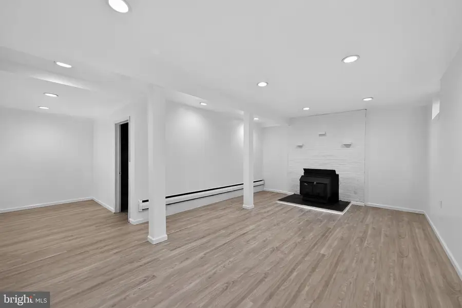 12 N Letort Dr, Carlisle, PA 17013 - #2