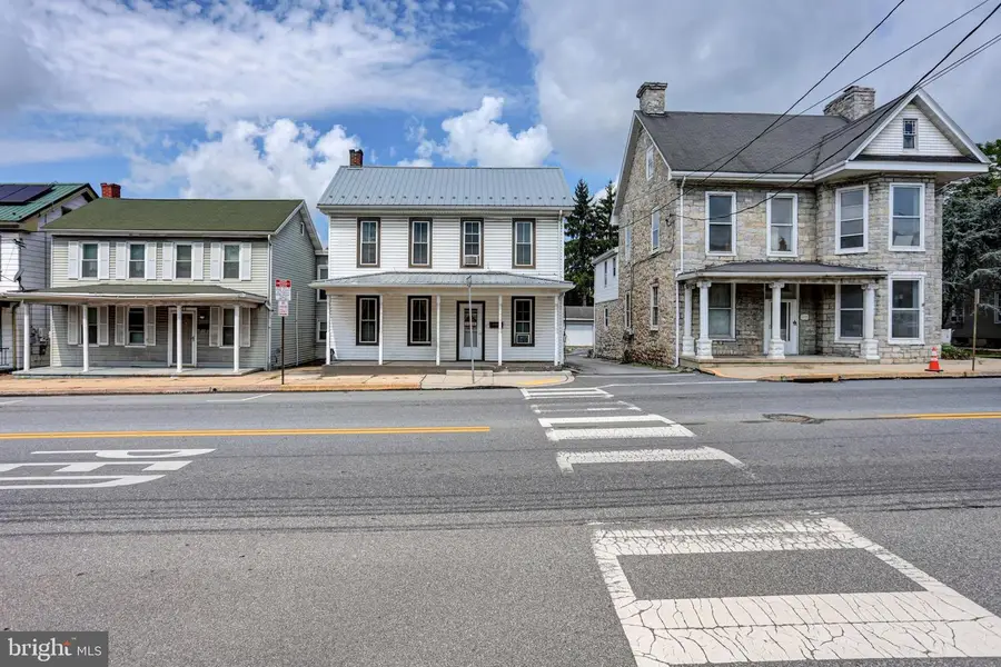 425 E King St, Shippensburg, PA 17257 - #2