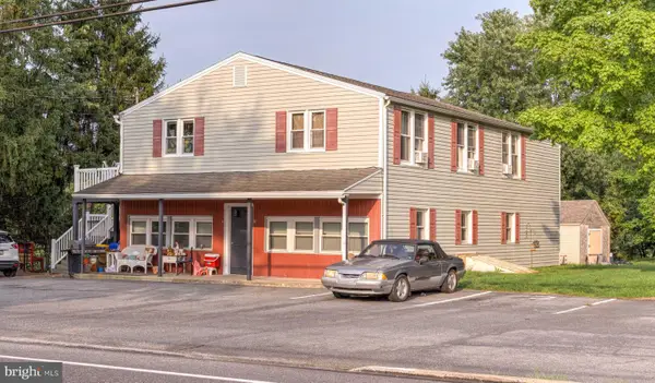 3185 Spring Rd, CARLISLE, PA 17013