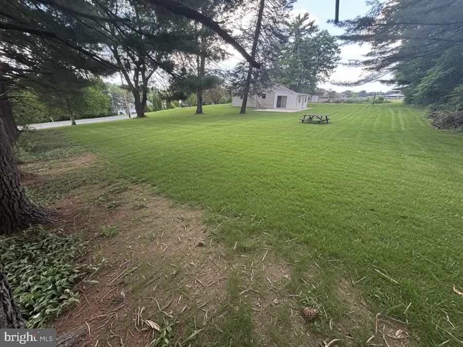 201 Marsh Dr, Carlisle, PA 17015 - #3