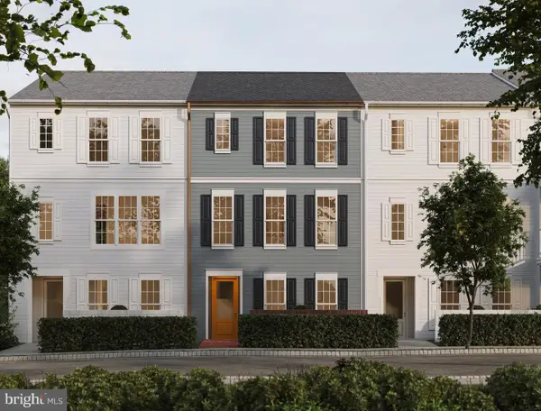 28 Ann St, CARLISLE, PA 17015