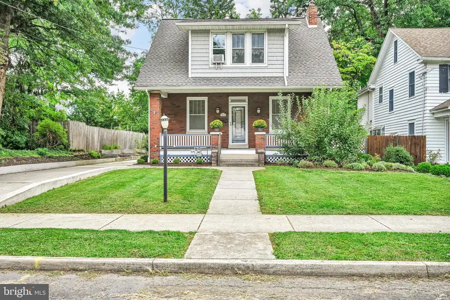 1814 High St, Camp Hill, PA 17011 - #3