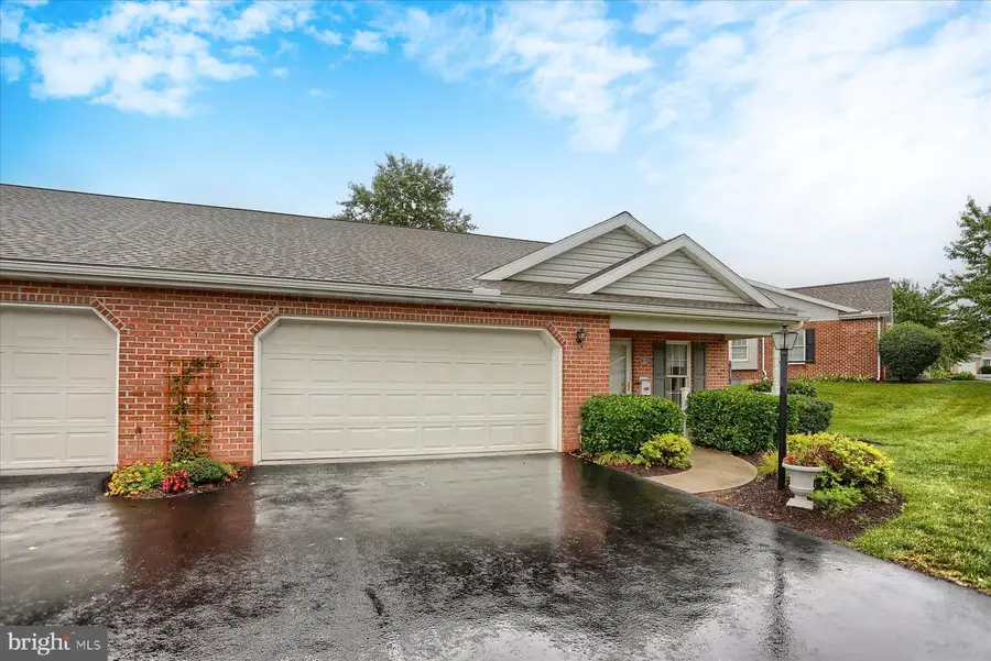 12 Creek Bank Dr, Mechanicsburg, PA 17050 - #2