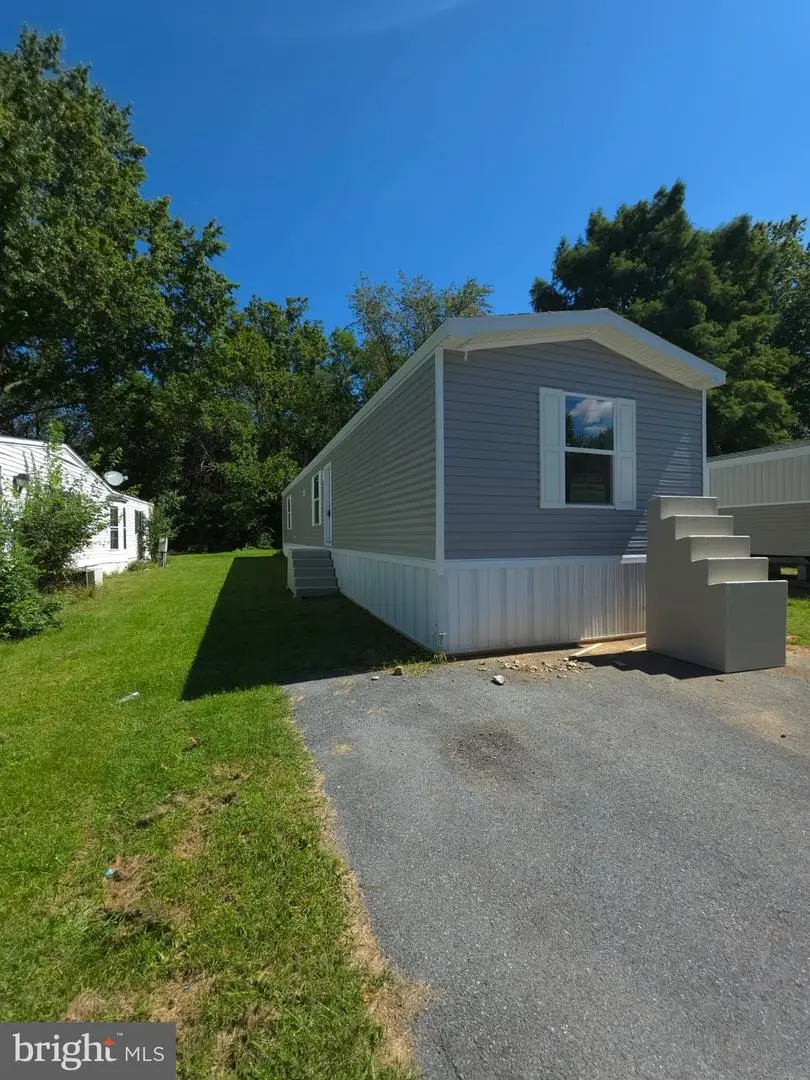 333 Bahama Cir, Carlisle, PA 17015 - #1