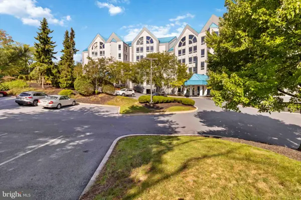 1140 Waterford, CAMP HILL, PA 17011