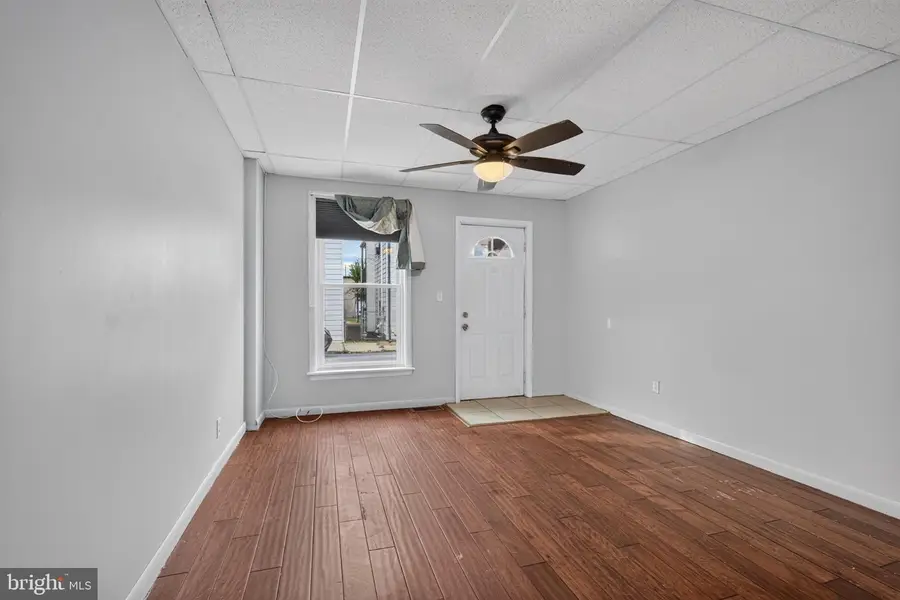 28 W Green St, Mechanicsburg, PA 17055 - #2