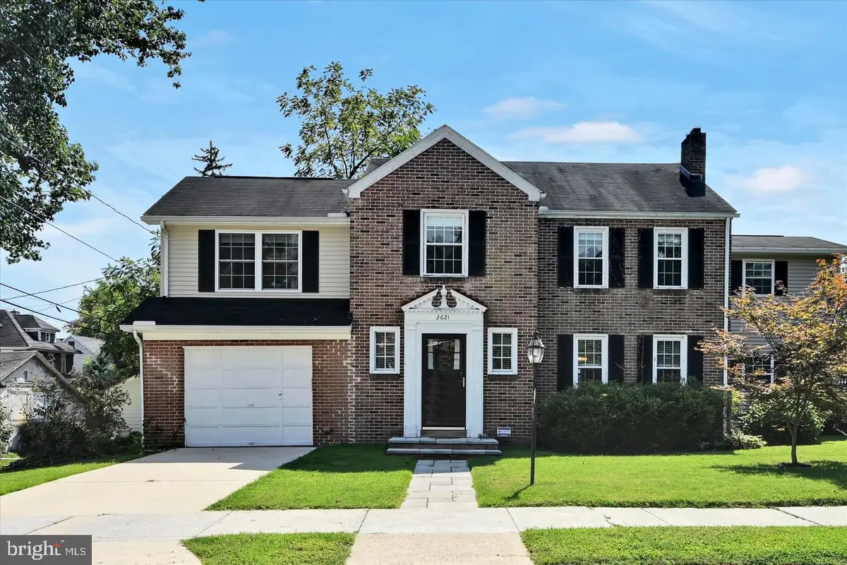 2621 Logan St, Camp Hill, PA 17011 - #1