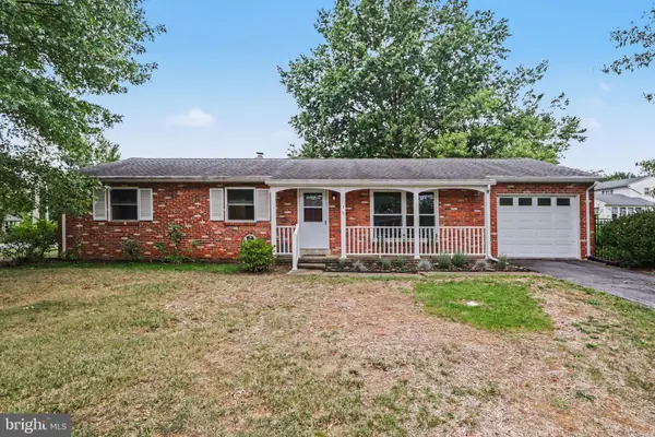 1 Mountain View Dr, ENOLA, PA 17025