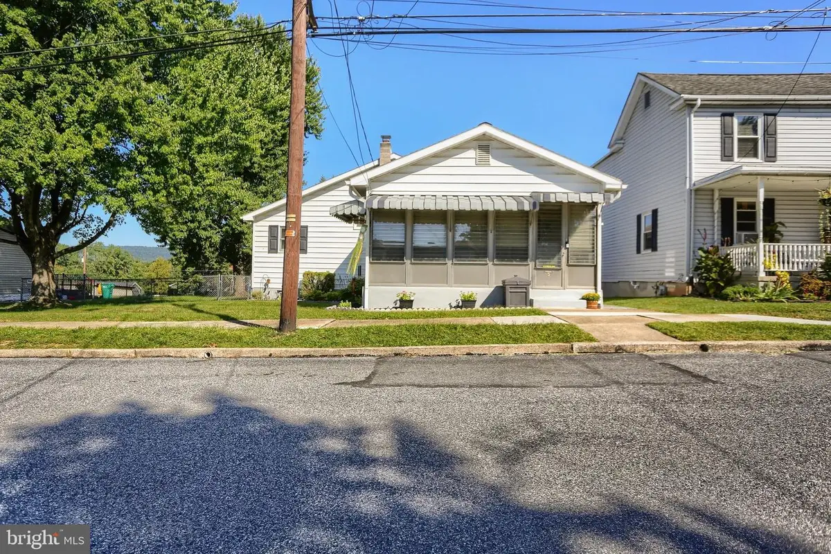 5 W Beale Ave, Enola, PA 17025 - #1