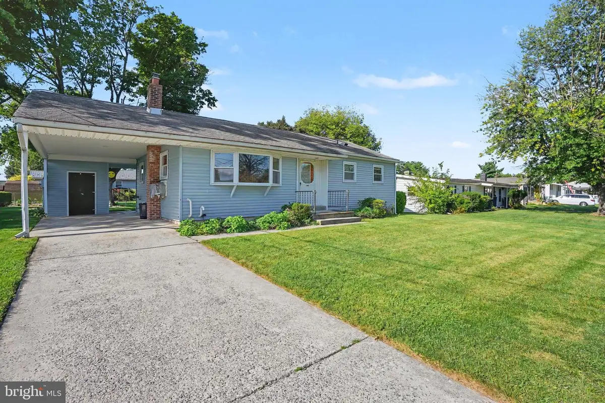 6028 Edward Dr, Mechanicsburg, PA 17050 - #1