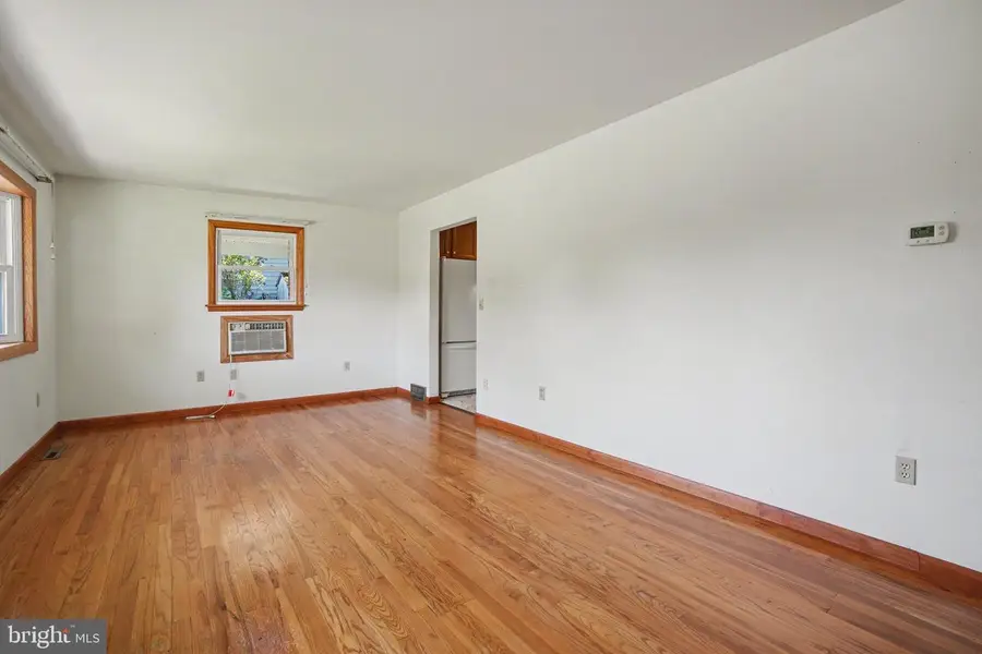 6028 Edward Dr, Mechanicsburg, PA 17050 - #2
