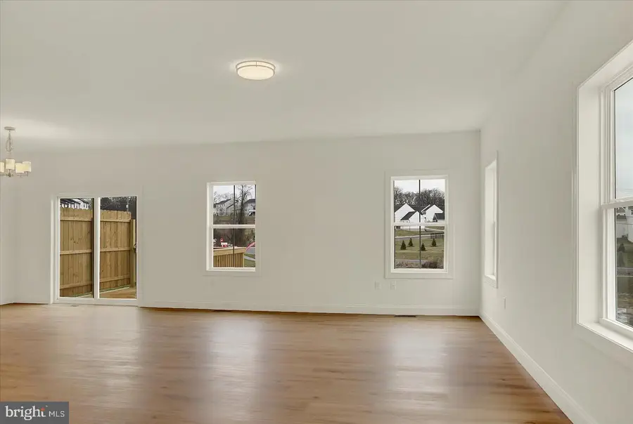 665 Brittany Dr, Mechanicsburg, PA 17055 - #3