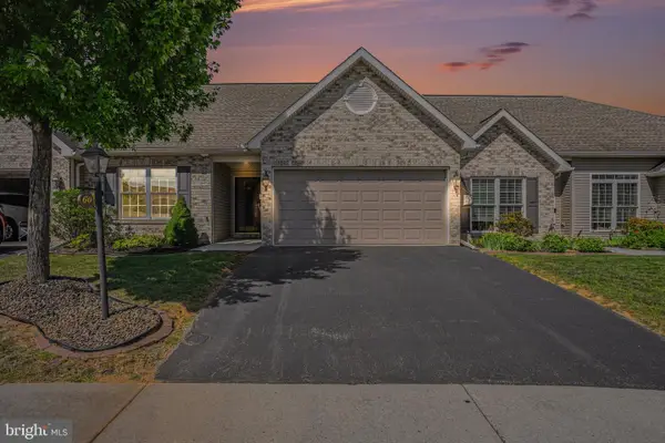 60 Gladwyn Dr, CARLISLE, PA 17015