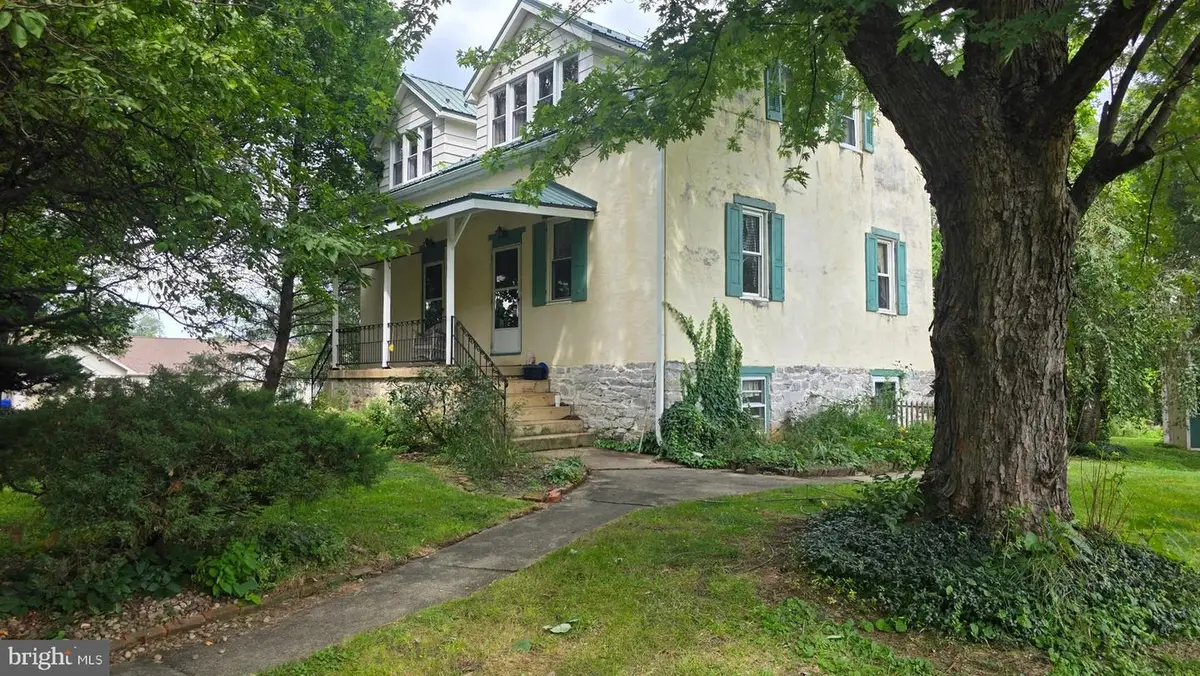 43 Harmony Hall Dr, Carlisle, PA 17015 - #1