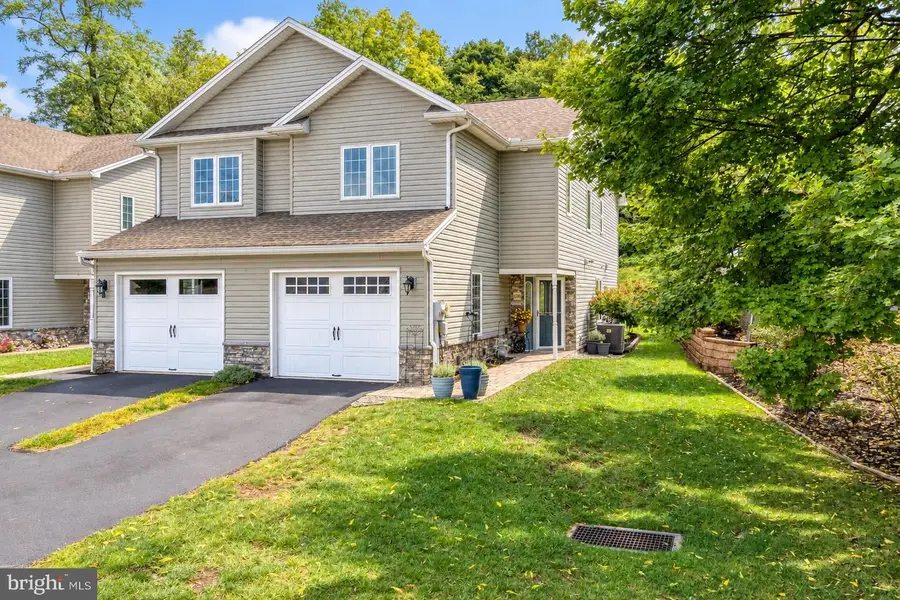 106 Dennis Dr, Enola, PA 17025 - #2
