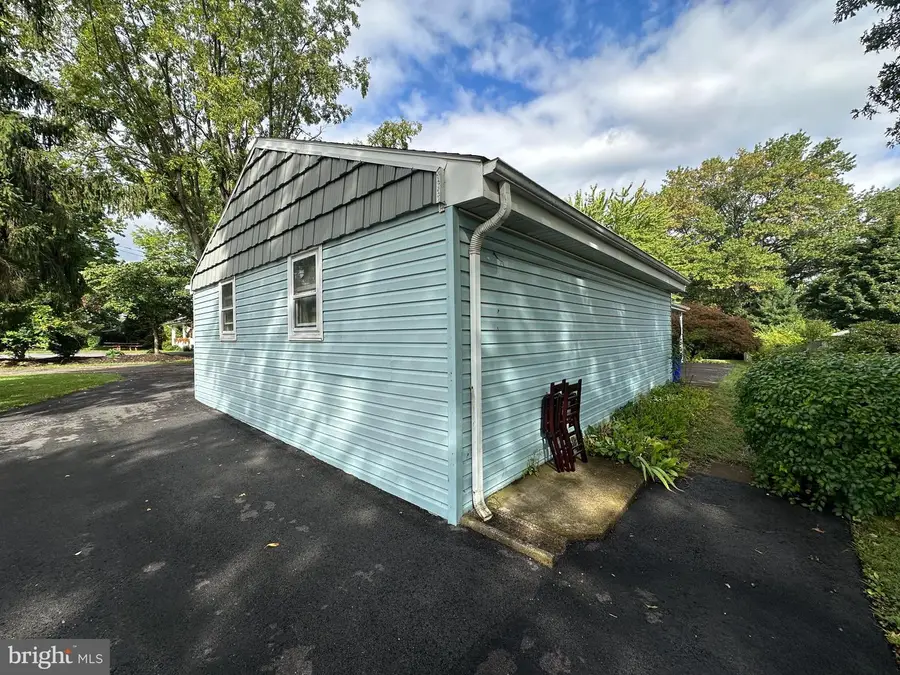 923 Wertzville Rd, Enola, PA 17025 - #2
