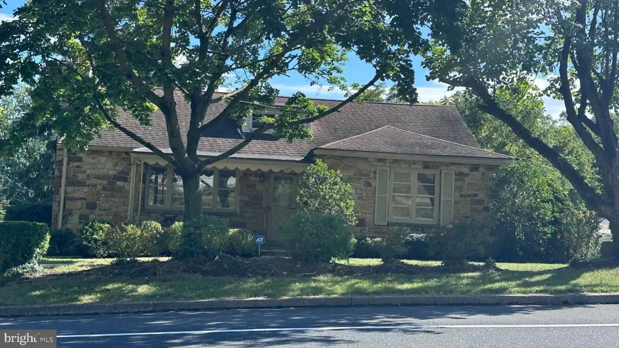 107 Valley Rd, Enola, PA 17025 - #2