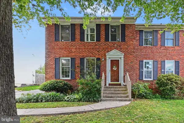 1009 Northfield Dr, CARLISLE, PA 17013