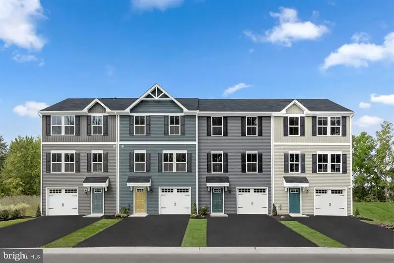 4 Debra Ln #17b, Carlisle, PA 17013 - #1
