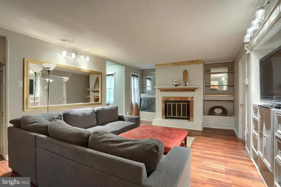 904 Orrs Bridge Rd, Mechanicsburg, PA 17050 - #2