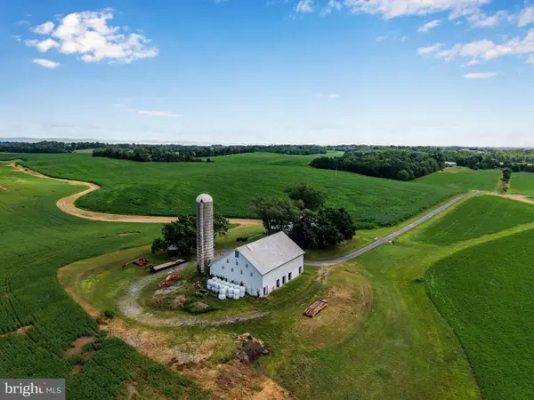 Encks Mill Rd, CARLISLE, PA 17015