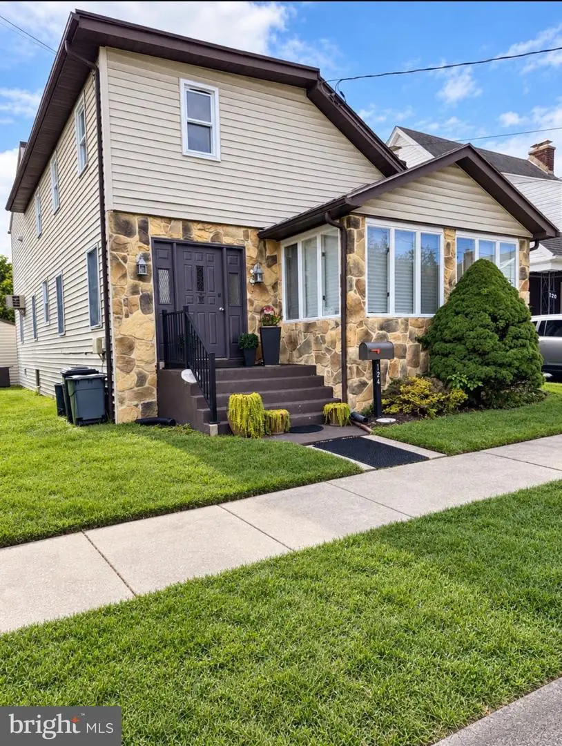124 S 15th St, Camp Hill, PA 17011 - #2