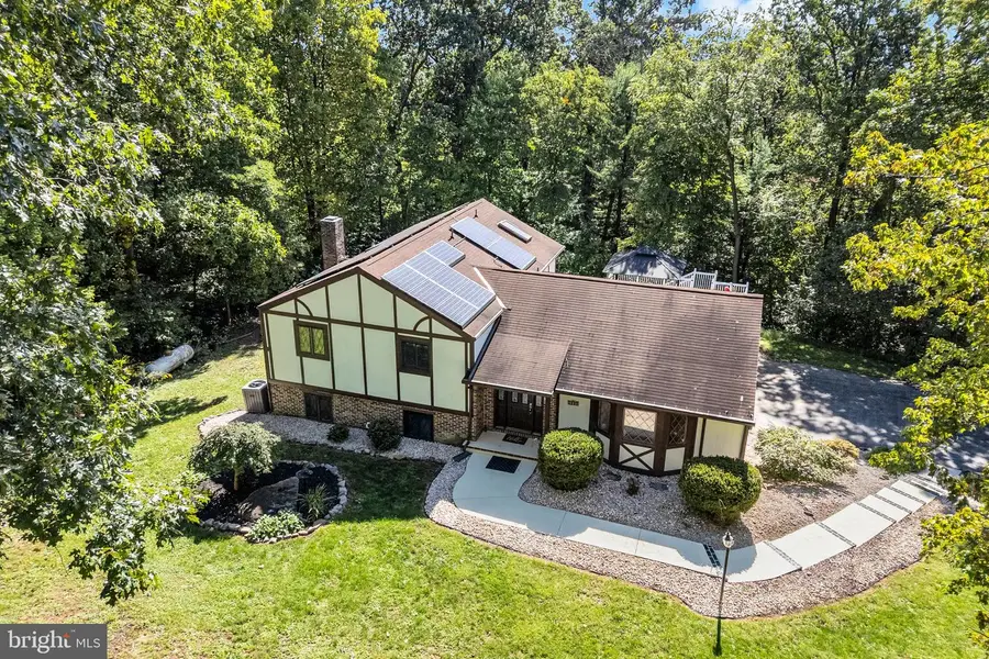 2251 Longs Gap Rd, Carlisle, PA 17013 - #2
