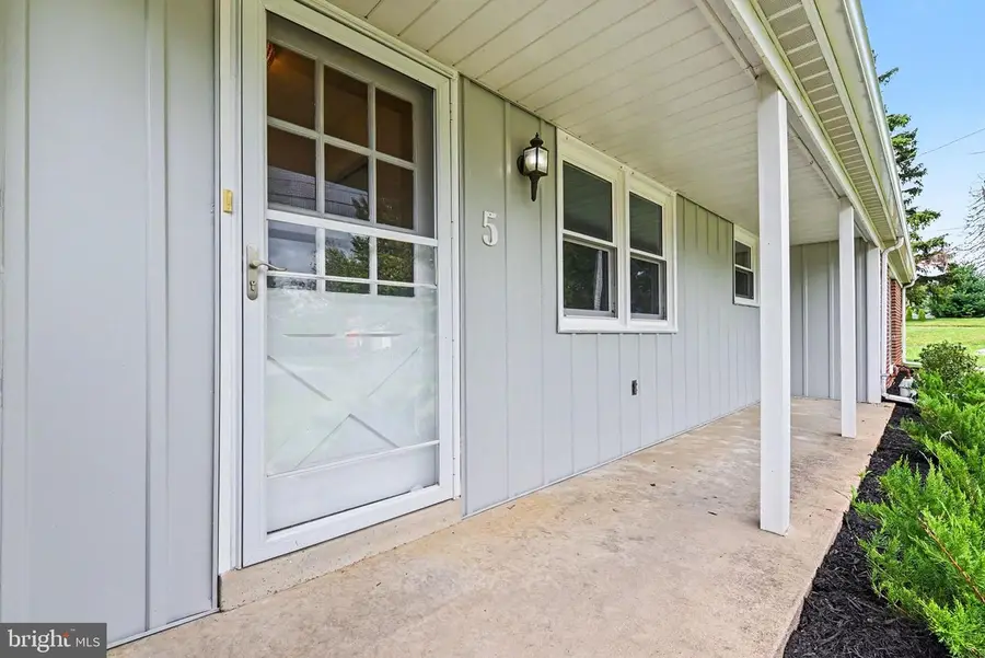 5 Greenway Dr, Mechanicsburg, PA 17055 - #3