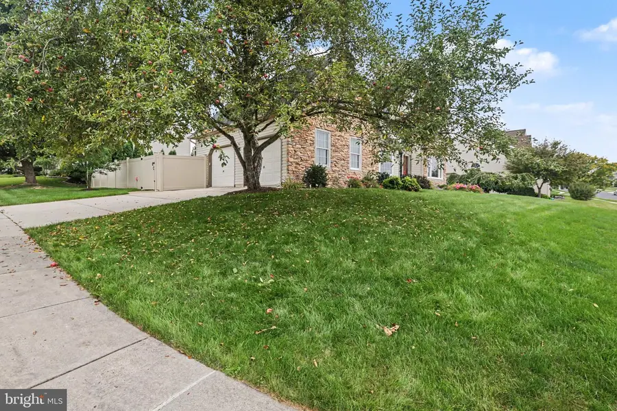 5300 Barbara Dr, Mechanicsburg, PA 17050 - #3