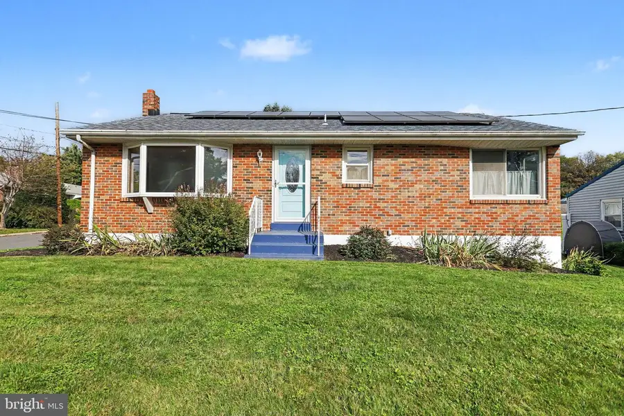 2095 Clarendon St, Camp Hill, PA 17011 - #3