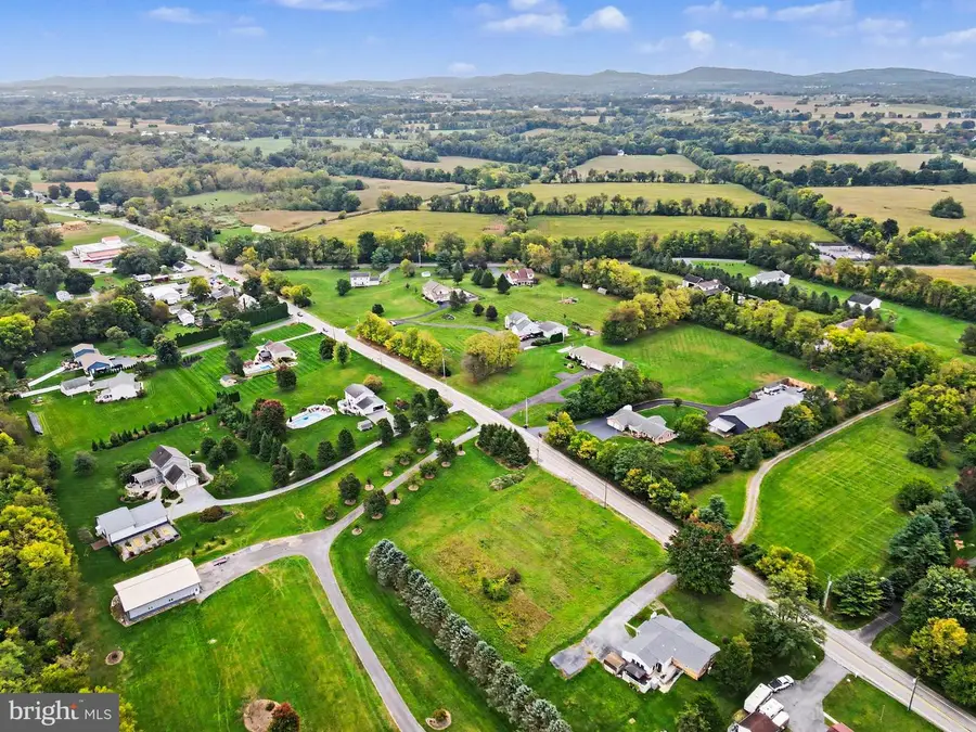 1204 W Trindle Rd, Mechanicsburg, PA 17055 - #3