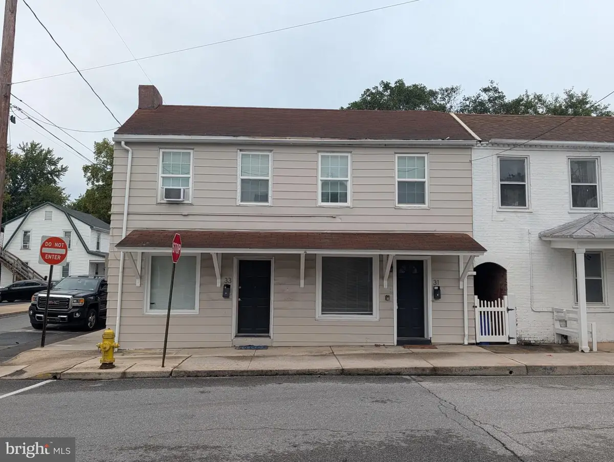 31 N Penn St, Shippensburg, PA 17257 - #1
