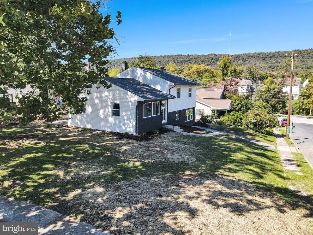 363 Raymond Rd, Enola, PA 17025 - #1