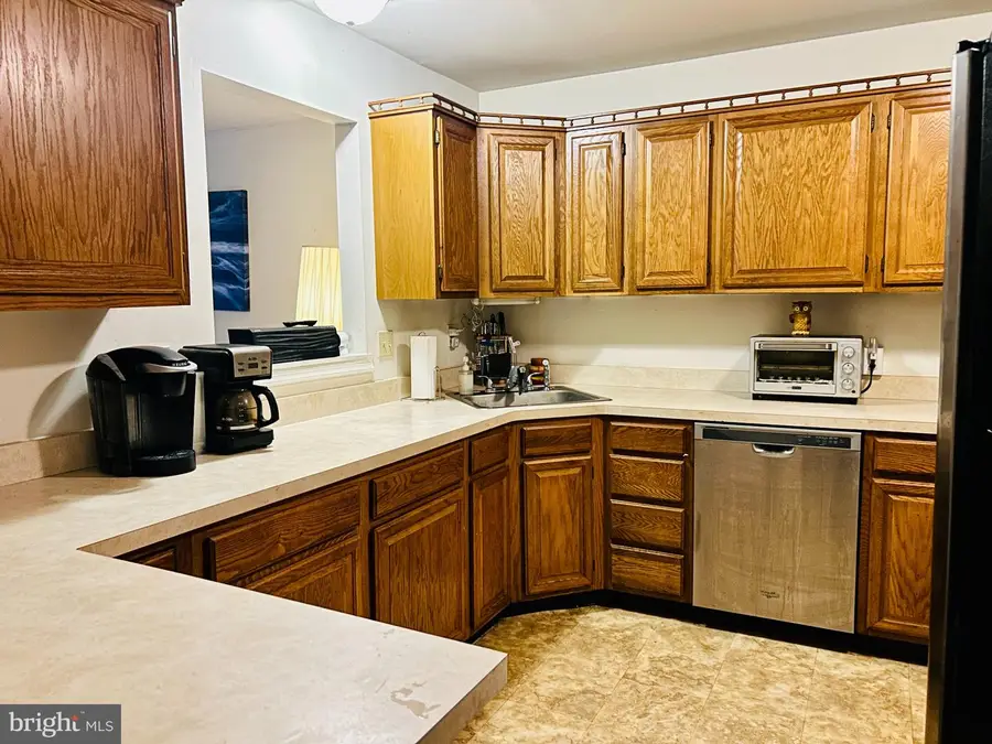 515 Lexington Ave, Mechanicsburg, PA 17055 - #3