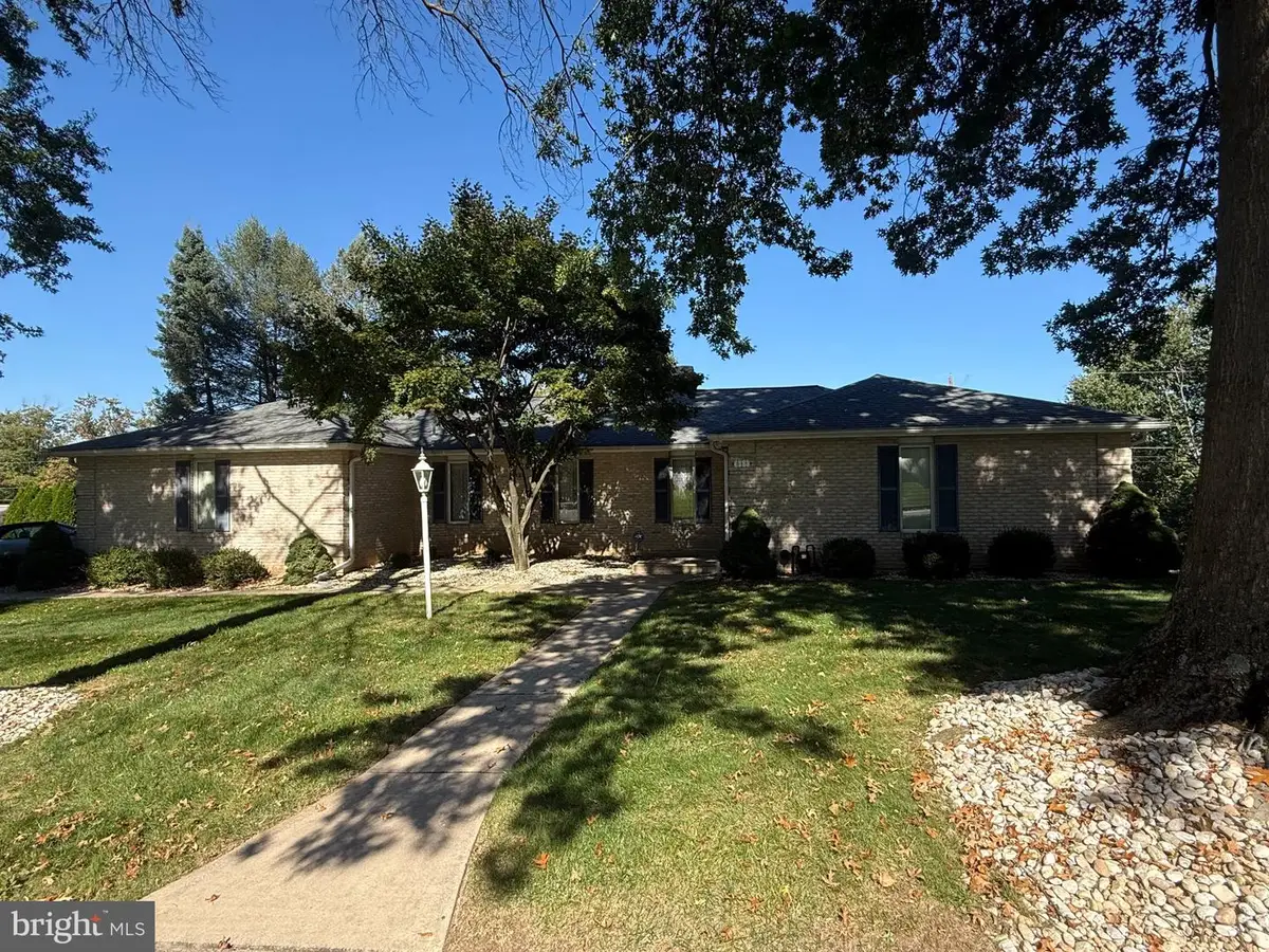 513 Gale Road Rd, Camp Hill, PA 17011 - #1