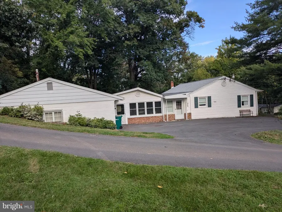 936 Belle Vista Dr, Enola, PA 17025 - #2