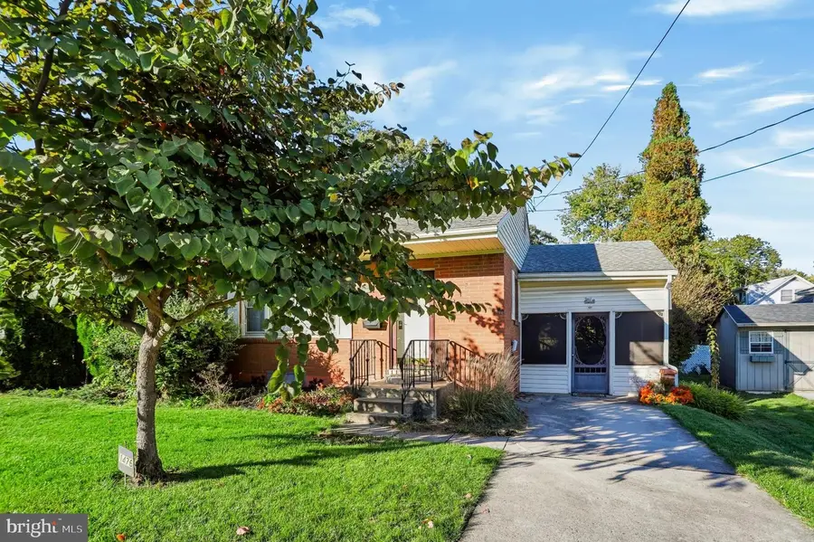 1476 Brandt Ave, New Cumberland, PA 17070 - #2