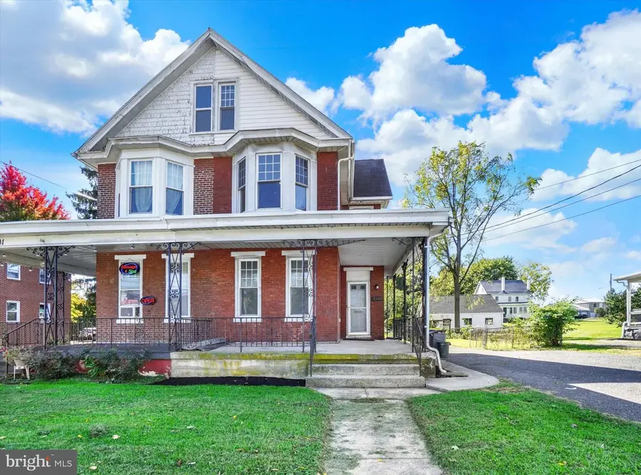 3305 Market St, Camp Hill, PA 17011 - #2